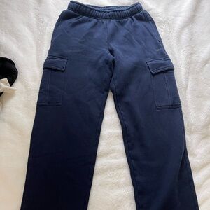 aritizia tna navy blue mega fit cargo sweatpants